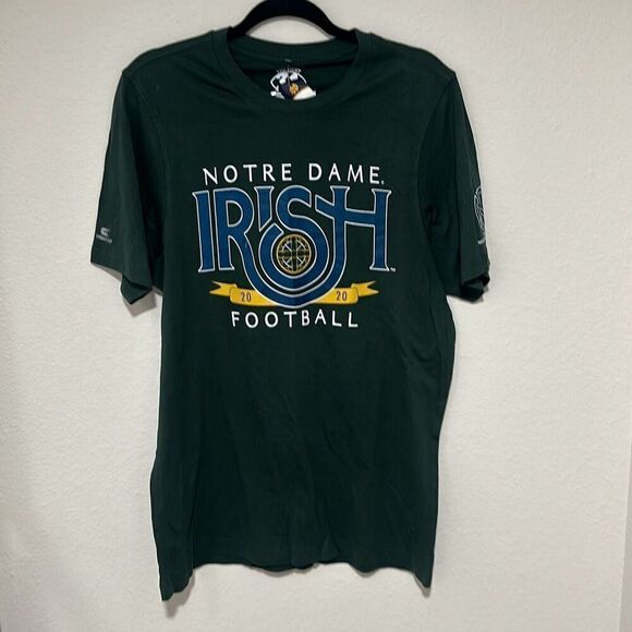 NWT The Shirt 31 Years Mens Green Notre Dame Irish‎ 2020 Football T-Shirt Medium - Picture 1 of 6